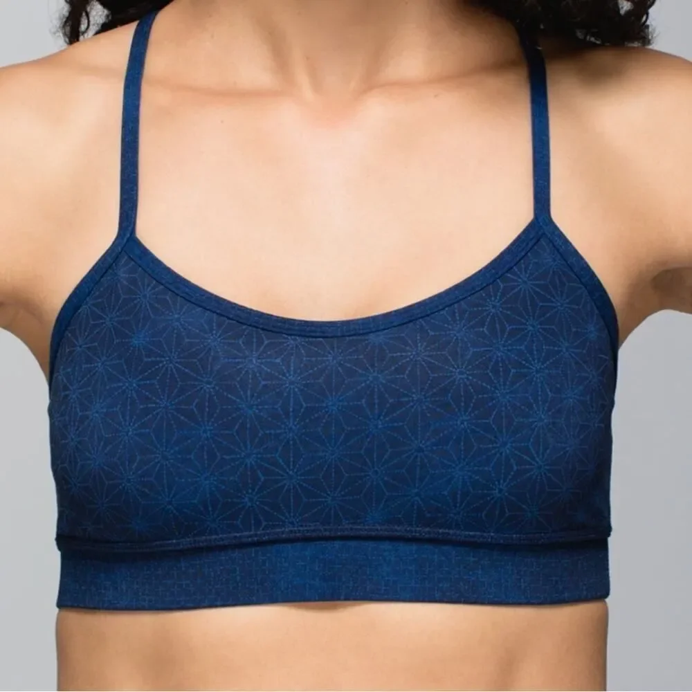 Lululemon Flow Y Bra IV Sashico Star / Cross Inkwell Rugged Blue